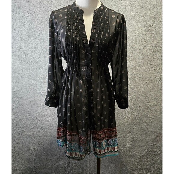 American Rag Cie Batik Blouse/Tunic Sz L Pleat front Tie Back Boho Tribal Aztec - Picture 1 of 9
